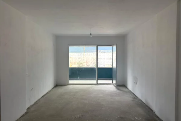 Apartment for sale in Tirana 2+1, Emty