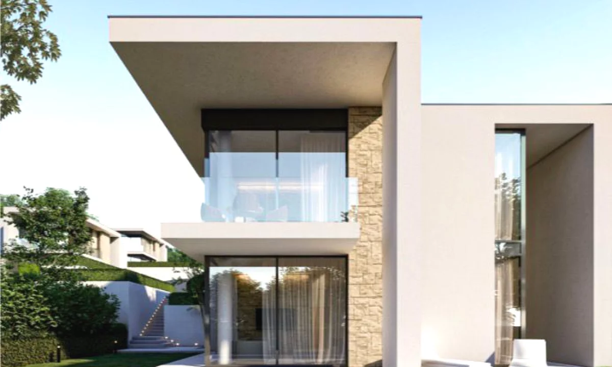 Luxury villas for sale in Tirana 4+1, Emty