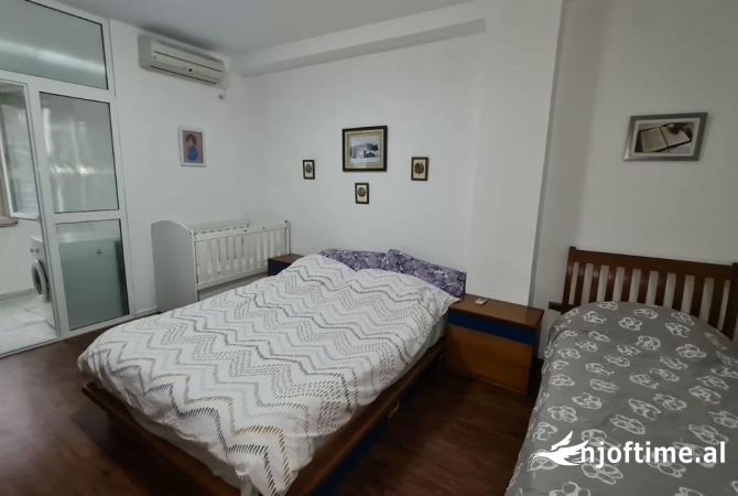 Shtepi me qera Apartament ne Tirane, 1+1, Mobilimi E mobiluar, Pagesa 600  Euro.