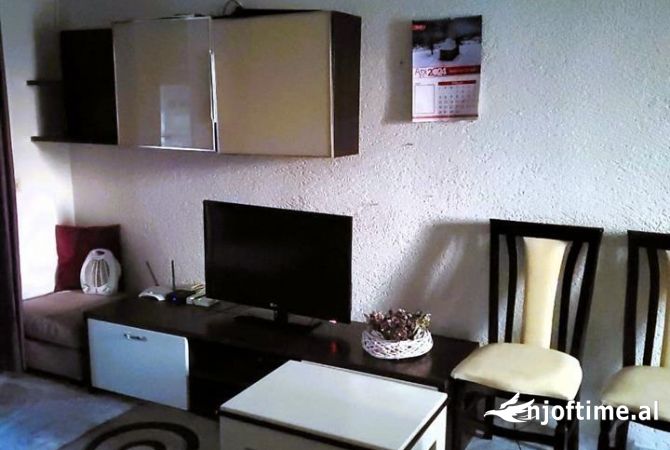 Shtepi ne shitje Apartament ne Tirane, 1+1, Mobilimi E mobiluar, Pagesa 68,000  Euro.
