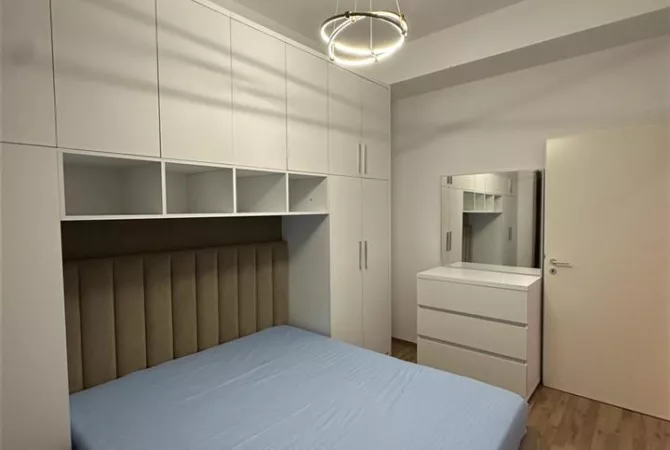 Shtepi me qera Apartament ne Tirane, 2+1, Mobilimi E mobiluar, Pagesa 500  Euro.