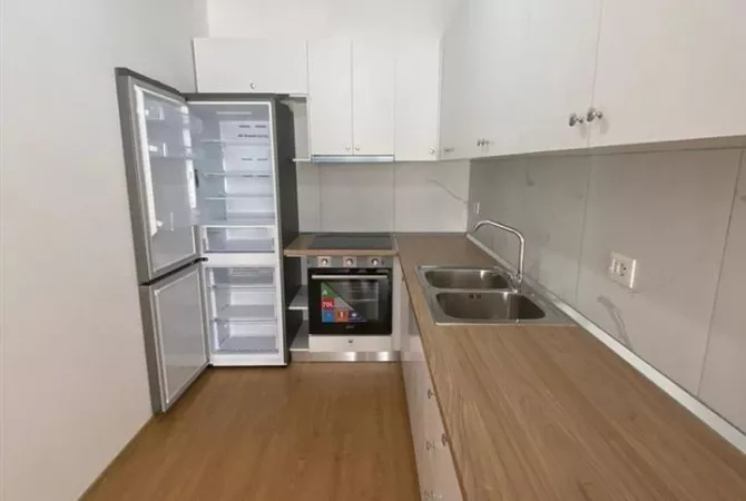Shtepi me qera Apartament ne Tirane, 2+1, Mobilimi E mobiluar, Pagesa 65,000  Leke.