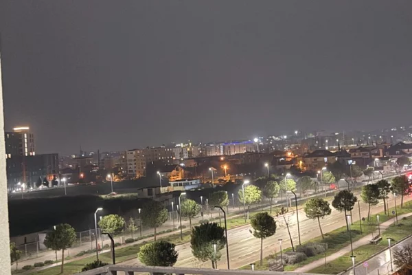 Shtepi me qera Apartament ne Tirane, 1+1, Mobilimi E mobiluar, Pagesa 600  Euro.