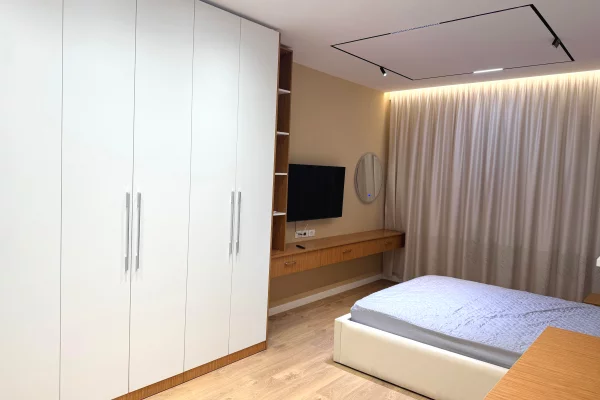 Shtepi me qera Apartament ne Tirane, 2+1, Mobilimi E mobiluar, Pagesa 75,000  Leke.