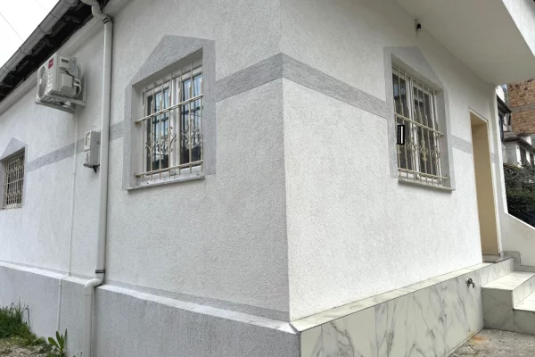 House for Rent 1+1 in Tirana - 36,000 Leke