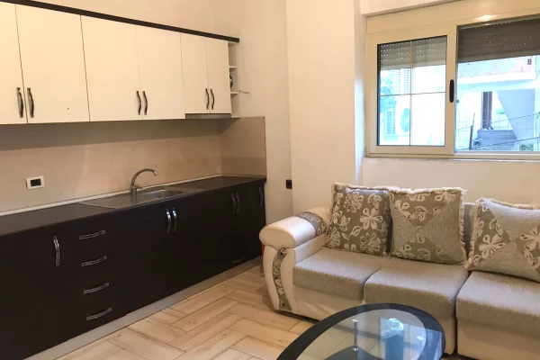 Jepet me qera Apartament 1+1 ne rrugen Pandi Stillu Tirane.
