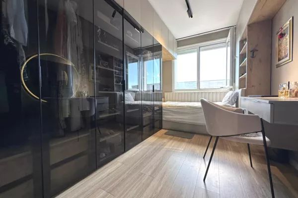 Shtepi ne shitje Apartament ne Tirane, 3+1, Mobilimi E mobiluar, Pagesa 300,000  Euro.