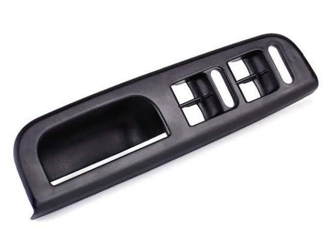 Te reja: Doreze dere e brendshme shoferi per Volkswagen Golf 4 + Butonat e xhamave.