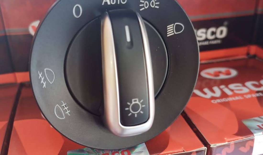 🚗💡 SHITET CELES DRITASH ME AUTO PER VOLKSWAGEN