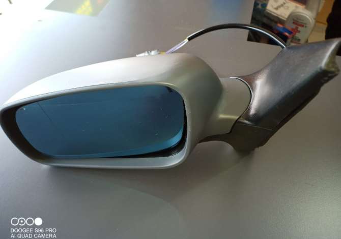 Pasqyrë e re elektrike për Volkswagen Golf 4, krahu i shoferit.