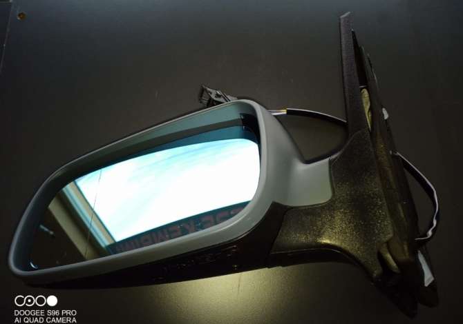 Pasqyre e re elektrike per Volkswagen Golf 4, krahu i shoferit.