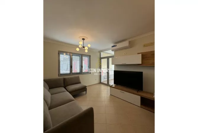 Shtepi me qera Apartament ne Tirane, 3+1, Mobilimi E mobiluar, Pagesa 550  Euro.