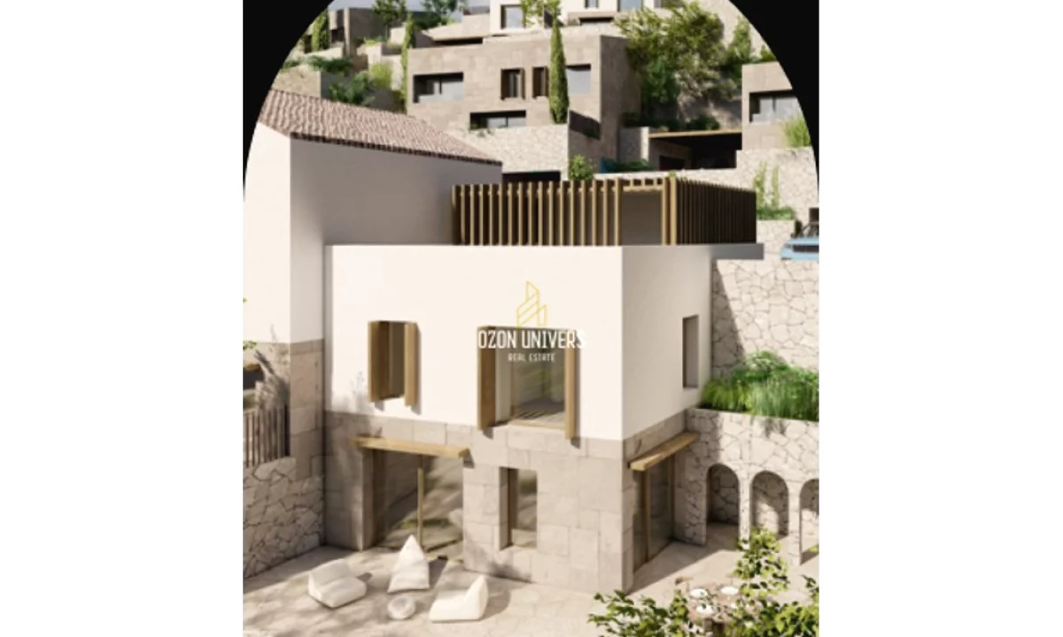 Shtepi ne shitje Vila Luksoze ne Vlore, 3+1, Mobilimi Bosh, pa mobiluar, Pagesa 970,000  Euro.