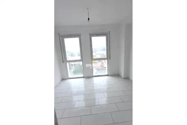 Apartment for sale in Tirana 2+1, Emty