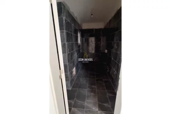 Apartment for sale in Tirana 2+1, Emty