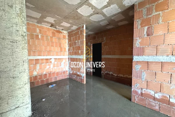 Apartment for sale in Tirana 1+1, Emty