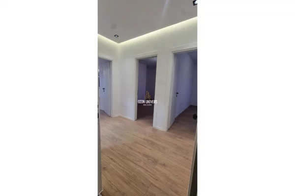 Shtepi ne shitje Apartament ne Tirane, 2+1, Mobilimi Bosh, pa mobiluar, Pagesa 160,000  Euro.