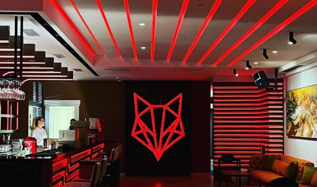 Offerte di lavoro a Valona, Profession kamariere sanitare banakier , Principiante/Poca esperienza, Pagamento Trattabile.