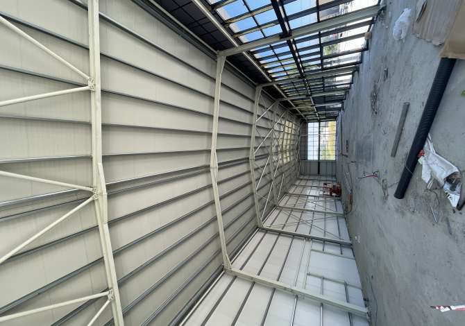 Ambient biznesi me qera 4+1 ne Tirane - 1,500 Euro