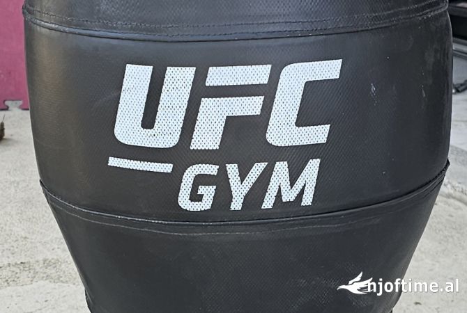 Shiten pajisje te ndryshme professionale per Palester dhe arte luftarake