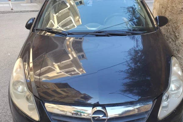 Auto in Vendita a Tirana - 2,500 Euro