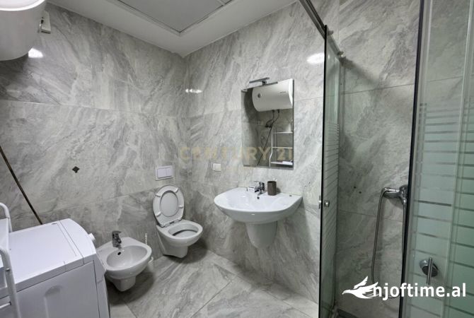 Shtepi me qera Apartament ne Tirane, 2+1, Mobilimi E mobiluar, Pagesa 600  Euro.