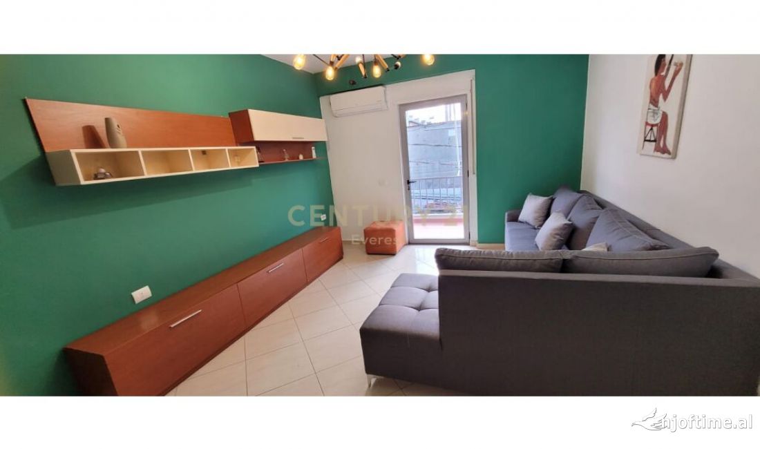 Shtepi me qera Apartament ne Tirane, 1+1, Mobilimi E mobiluar, Pagesa 400  Euro.