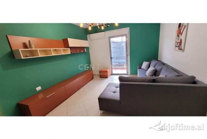 XHAMLLIK, JAPIM ME QIRA APARTAMENT 1+1
