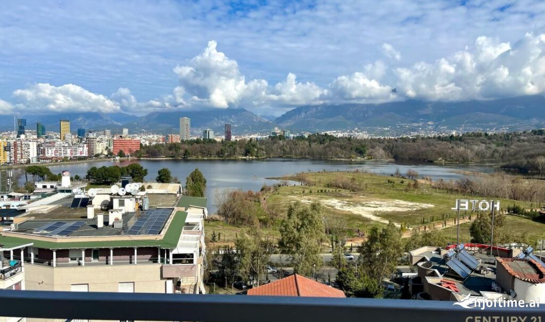 Shtepi ne shitje Apartament ne Tirane, 2+1, Mobilimi E mobiluar, Pagesa 239,000  Euro.