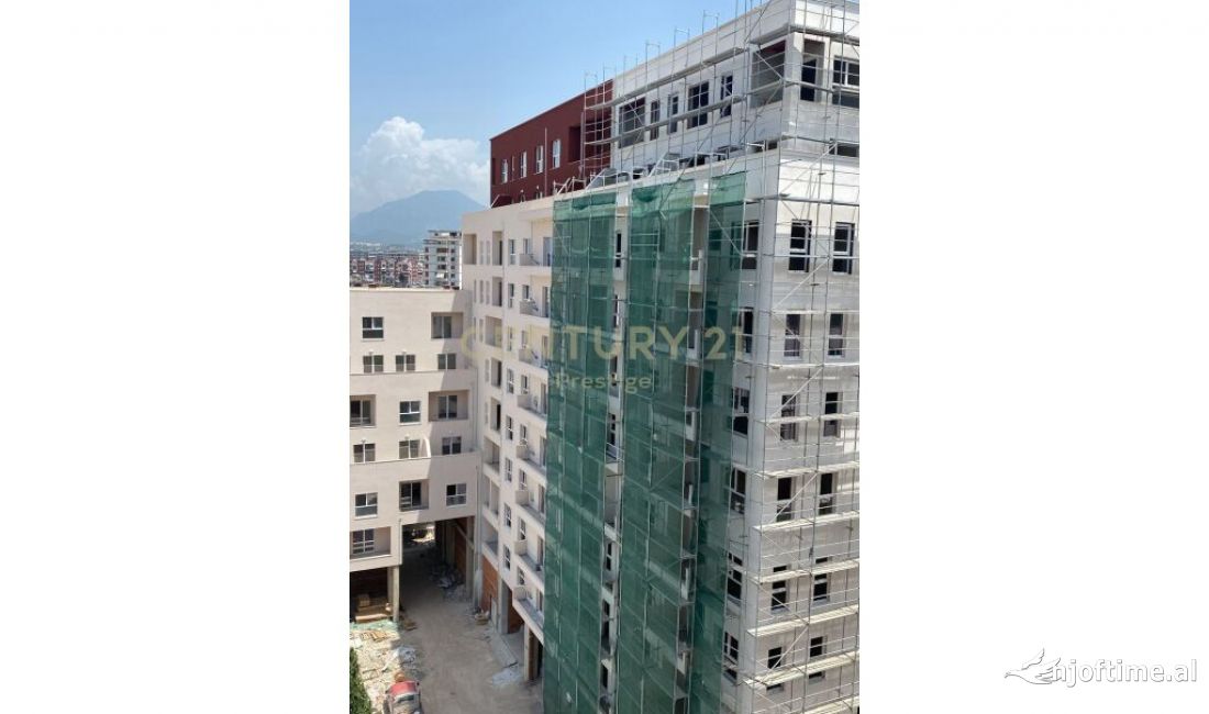 Appartamento in vendita a Tirana 2+1, Vuoto