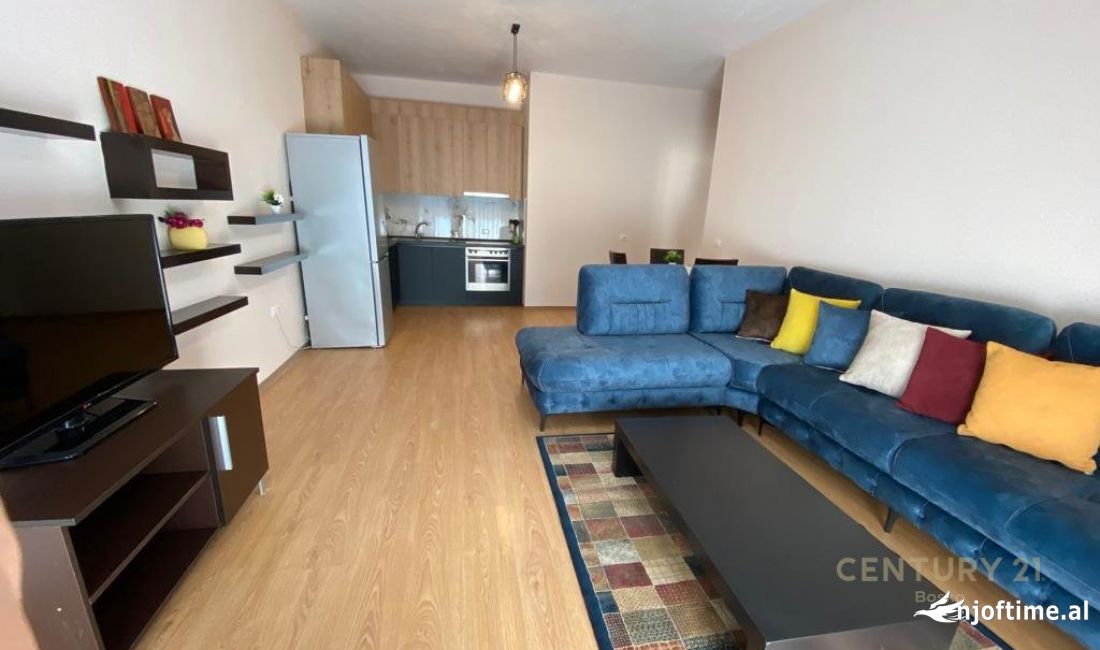 Shtepi me qera Apartament ne Tirane, 2+1, Mobilimi E mobiluar, Pagesa 500  Euro.