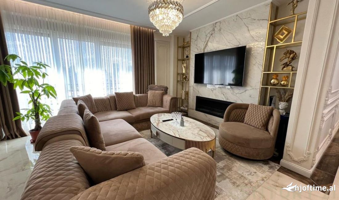 Shtepi ne shitje Apartament ne Tirane, 3+1, Mobilimi E mobiluar, Pagesa 365,000  Euro.