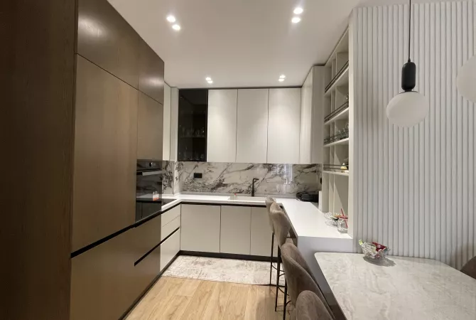 Shtepi me qera Apartament ne Tirane, 2+1, Mobilimi E mobiluar, Pagesa 1,200  Euro.