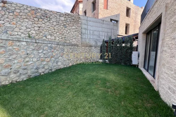 Shtepi ne shitje 2+1 ne Tirane - 370,000 Euro