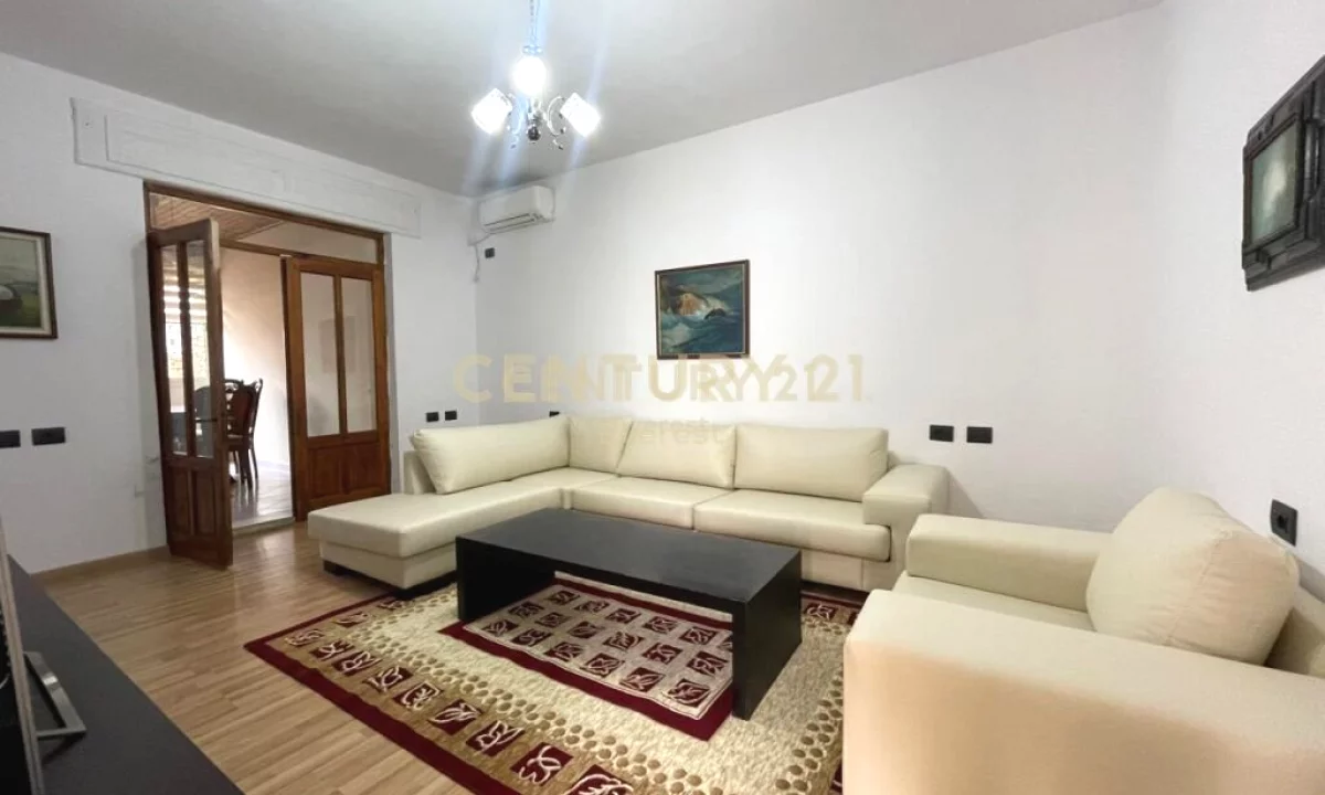 Shtepi me qera Apartament ne Tirane, 2+1, Mobilimi E mobiluar, Pagesa 500  Euro.