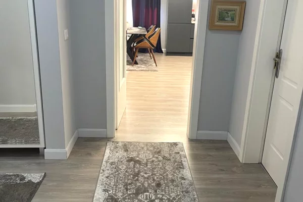 Appartamento in vendita a Tirana 3+1, Arredato