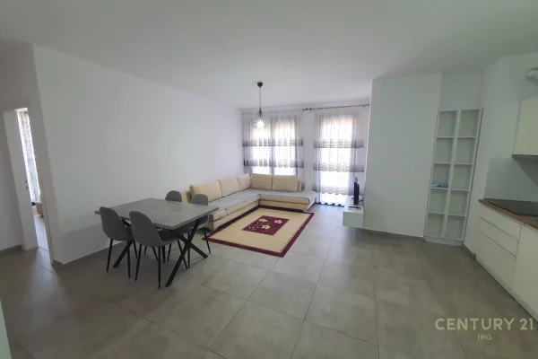 Shtepi me qera Apartament ne Tirane, 2+1, Mobilimi E mobiluar, Pagesa 600  Euro.