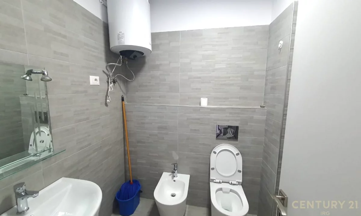 Shtepi me qera Apartament ne Tirane, 2+1, Mobilimi E mobiluar, Pagesa 600  Euro.