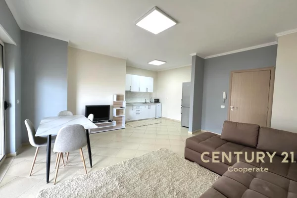 Shtepi ne shitje Apartament ne Tirane, 2+1, Mobilimi E mobiluar, Pagesa 250,000  Euro.