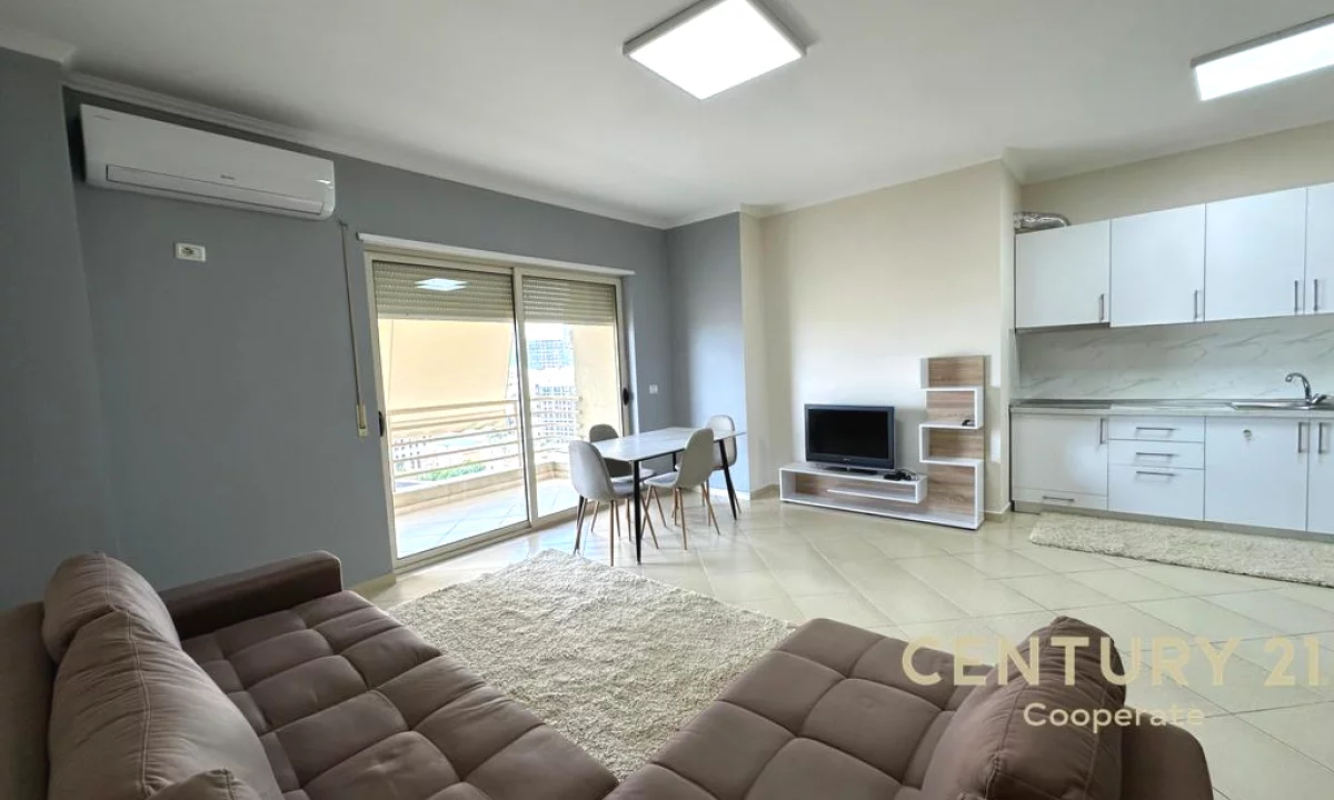 Shtepi ne shitje Apartament ne Tirane, 2+1, Mobilimi E mobiluar, Pagesa 250,000  Euro.