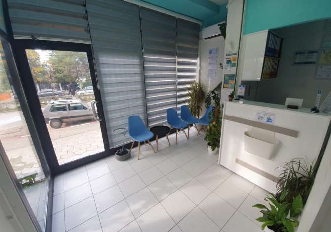 Ambient biznesi me qera 1+1 ne Tirane - 75,000 Leke