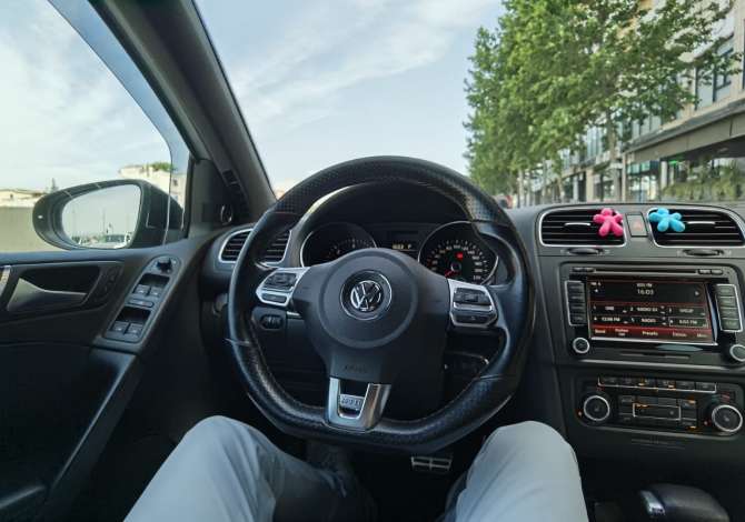 Jepet me qera Golf 6 duke filluar nga 25 euro dita 