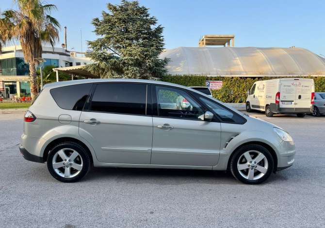 Jepet makine me qera Ford s Max per vetem 30Euro dita