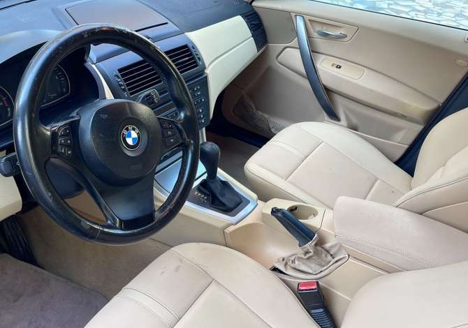 Noleggio Auto a Fier - 50 Euro