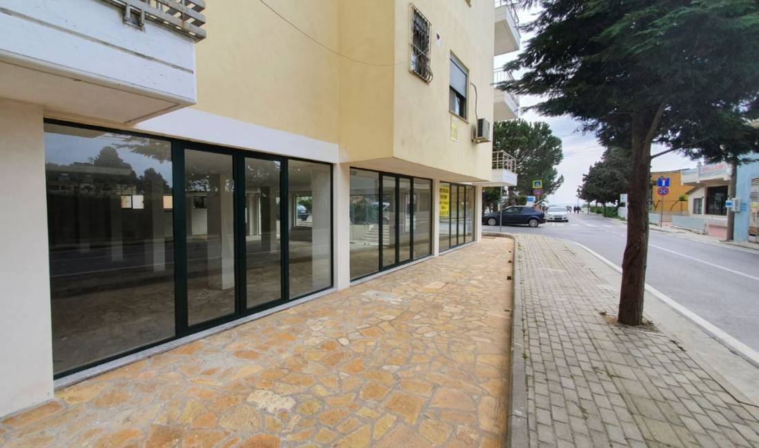 AMBJENT BIZNESI ME QIRA NE DURRES !!