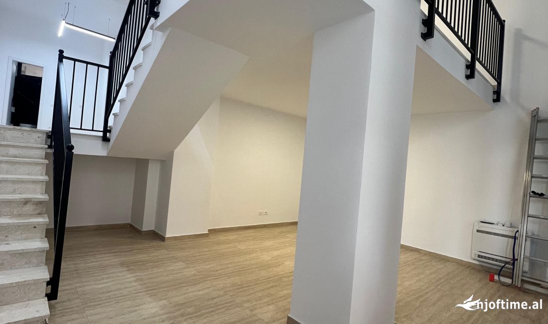 JEPET ME QIRA Duplex per Zyra-Rruga Tefta Tashko Koco, Pazari i Ri