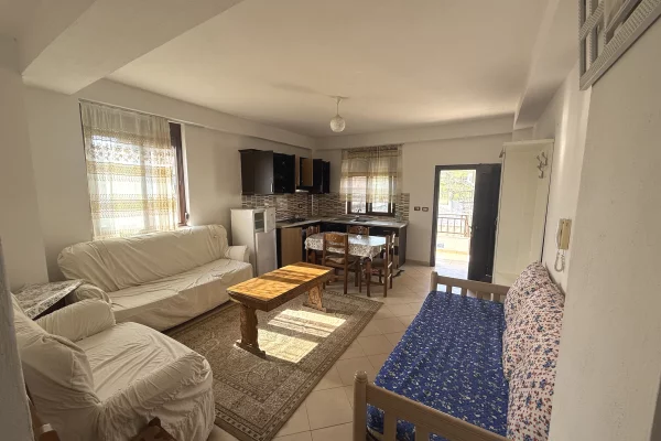 Shtepi me qera Apartament ne Tirane, 1+1, Mobilimi E mobiluar, Pagesa 25,000  Leke.