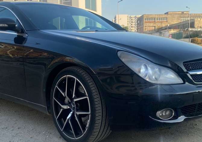 Jepet me qera Makina Cls  320.