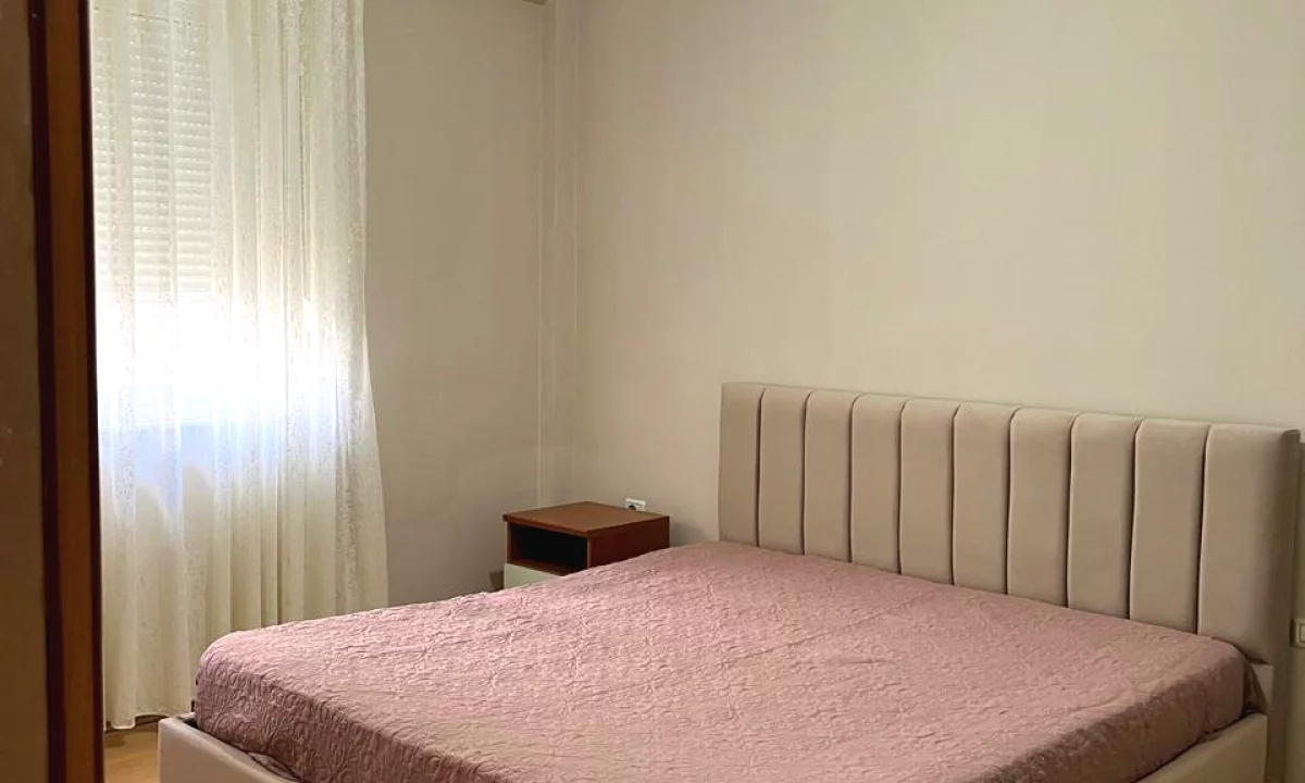 Apartment for rent in Tirana 1+1, Furnished
