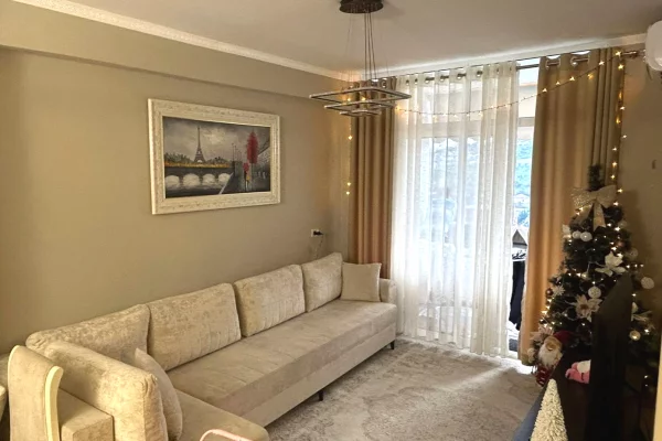 Ne Astir , shitet apartament 2+1 i arreduar {Mundesi pagese me keste}